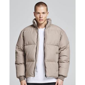 Chaqueta Acolchada Extra Grande para Hombre al por Mayor |   Abrigo Acolchado de Invierno Color Beige Caqui Mate, Fabricante de Ropa Urbana Personalizada al por Mayor - Product Image 1