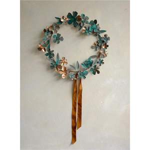 Premium Distressed Metal Oak Leaf Wreath Wall Hanging Decor Vintage Autumn Garland <b>Ribbon</b> Thanksgiving Wall Art - Product Image 4