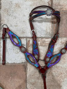 Conjunto de cabezada y correa de pecho de equitación western de perfil alto, de cuero genuino, con cierre de hebilla ajustable, herrajes en tono plateado y flecos - Product Image 4