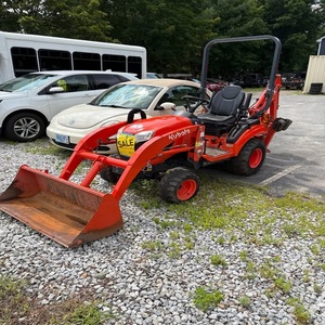 Precio de Fábrica, Mini Tractor Kubota BX-23S, Motor Diésel de 23 HP con Cargador Frontal, Paquete de Cargador Frontal de Alta Resistencia - Product Image 4