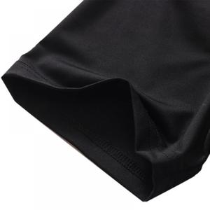 Haut de compression pour homme avec design réversible, technologie de séchage rapide écologique et service OEM de logo personnalisé - Product Image 3