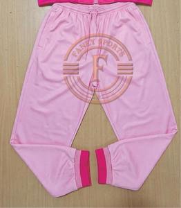 Ensemble de survêtement à sublimation haute élasticité pour filles – Tenue d'entraînement performante - Product Image 4