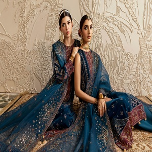 Élégant beau luxe velours 3 pièces costumes pour femmes longues Maxi robes Ramsha Volume velours-6 indien pakistanais Boutique - Product Image 2