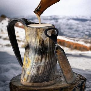 Mug en corne naturelle de haute qualité, fabriqué à la main, avec surface polie et confortable, parfait pour boire, provenant d'Inde. - Product Image 3