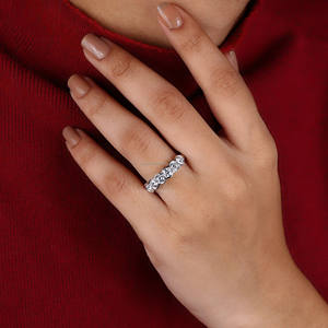 Bague de mariage en diamant de laboratoire Bague de fiançailles demi-éternité empilable simple Or blanc massif 14k Certifié IGI Bijoux Vana Her - Product Image 2