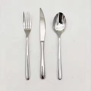 Ensemble de couverts en métal de style luxueux, couverts en acier inoxydable, accessoires de cuisine et de vaisselle - Product Image 4
