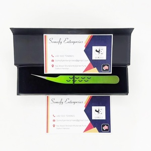 Pinzas para Pestañas de Acero Inoxidable Profesionales con Diseño Personalizado, Pinzas Rectas de Color Verde con Dientes Suaves - Product Image 3