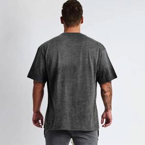 T-shirt Streetwear Gris en Gros, Coton Oversize, OEM ODM, T-shirt Gris Oversize, Chemise Mode Urbaine Homme Femme Coupe Ample Anthracite - Product Image 4