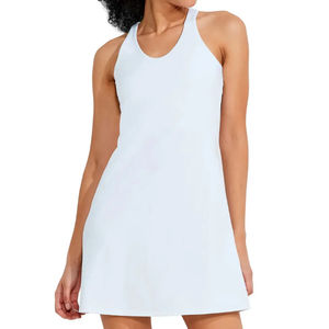 Uniforme de Tenis de Alta Calidad para Mujer, Vestido de Compresión con Logotipo Personalizado, 100% Poliéster, Talla Grande, Falda Deportiva de Golf y Pantalones Cortos Interiores - Product Image 1