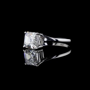 Anillo de compromiso y regalo de aniversario para ella, con diamante cultivado en laboratorio de 2.00 CT, corte Asscher clásico, relleno de oro blanco de 14K, certificado IGI - Product Image 4