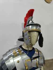Lorica Segmentata Médiévale Authentique avec Casque Romain, Armure de Chevalier Antique en Acier Doux et Laiton Plaqué pour Halloween et Cosplay - Product Image 5