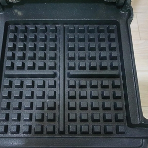 Máquina para Hacer Waffles Belgas Sun Machine, 4 Cuadrados, Eléctrica, Comercial, con Bandeja para Aceite (Posición Lateral), 220V/110V, 1 Año de Garantía, WER-350S2 - Product Image 3
