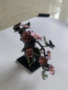 Clôture en fer peinte avec élégance, durable et d'inspiration naturelle pour la décoration de la maison et du jardin - Product Image 6