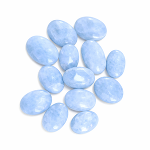Piedra de Calcita Azul Natural Chakralume, Ovalada, Pulida a Mano, para Meditación, Reiki, Terapia de Energía de Chakras - Product Image 1