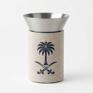 Brûle-encens Emblem, support en argent brossé sur cylindre en lin, avec un élégant motif indigo de palmiers et d'épées - Product Image 3