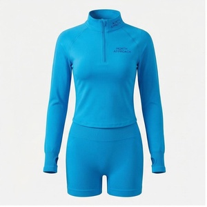 Ensemble de yoga 2 pièces North Approach : Haut court zippé et short taille haute, bleu uni, anti-transpiration et respirant, vêtements de sport pour femme - Product Image 2