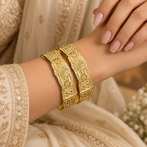 Bracelet large plaqué or de qualité supérieure pour femmes |   Designer de filigrane floral traditionnel |   Bijoux de mode nuptiale indiens - Product Image 3