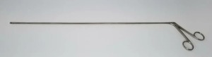 Pince à biopsie laryngée Sam Roberts 4 mm 22-1/2 pouces, instrument chirurgical d'ORL pour laryngoscopie par Vaslcare - Product Image 2