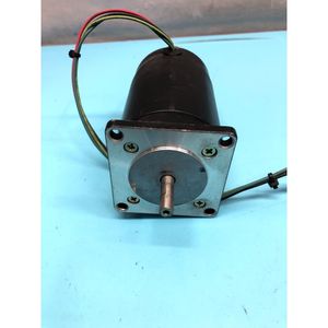 มอเตอร์สเต็ปเปอร์ Lin Engineering รุ่น 5618C-03PAP, 1.8 - อุปกรณ์และอะไหล่เซมิคอนดักเตอร์ระดับโลกที่เชื่อถือได้ - Product Image 3