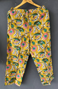 Ensemble de pyjama imprimé tendance, vêtements de détente en coton doux, vêtements de nuit confortables pour la maison - Product Image 2