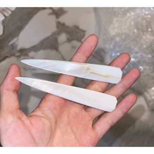 Ouvre-lettre artisanal en nacre avec manche en coquillage naturel – Élégant outil de bureau pour ouvrir les enveloppes – Fournisseur - Product Image 4