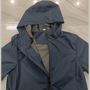 Chaqueta Impermeable Varsity para Hombre, Calidad Premium, Transpirable, con Capucha, Hombros Caídos, Oferta de Invierno - Product Image 2