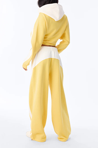 Ensemble de survêtement décontracté pour femme, jaune et blanc imprimé, 100 % coton, coupe ample, crop top à capuche et pantalon de jogging large, style hiver - Product Image 3