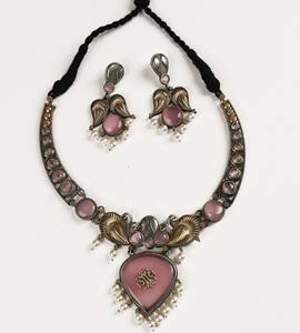 Conjunto de Collar y Pendientes de Novia con Piedra Rosa Monalisa, Bisel de Plata Oxidada y Oro de Dos Tonos, Perlas Colgantes, Estilo Bohemio, Corazón Étnico - Product Image 5