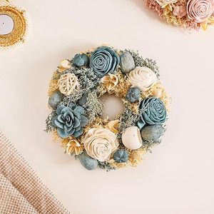 Corona de Flores Decorativa Rústica Hecha a Mano, Redonda, Azul y Blanca, de Ratán, sin Iluminación, Paquete Individual - Product Image 1