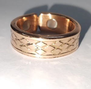 Bague en métal à motif martelé, bijoux ayurvédiques, accessoires bio-énergétiques durables, sans produits chimiques, respectueux de l'environnement - Product Image 3