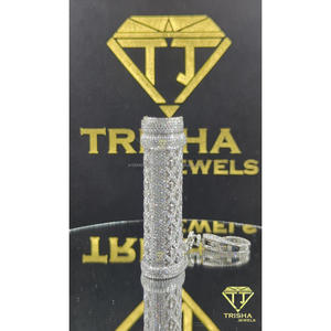 ที่ใส่ไฟแช็กแบบฝังเพชรโมอิสซาไนต์สุดหรู เงินแท้ 925 จาก Trisha Jewels กำลังเป็นที่นิยม - Product Image 4