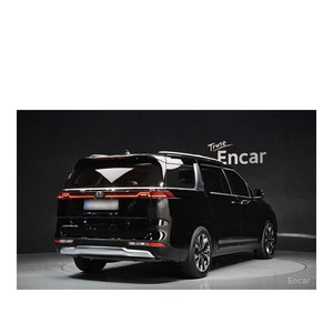 Kia Carnival Noblesse 9 places 2021, 128 065 km, Diesel, Boîte automatique, Sièges en cuir, Conduite à gauche - Product Image 2