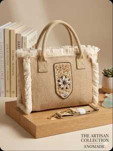 Bolso de mano de lujo personalizado, tejido a mano, de paja, con abalorios de conchas de cauri, bolso de playa de rafia con flecos y correa cruzada para mujer - Product Image 1