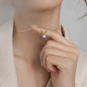 Collier pour femme à double rangée de perles baroques d'eau douce naturelles avec un design scintillant de galaxie - Product Image 3