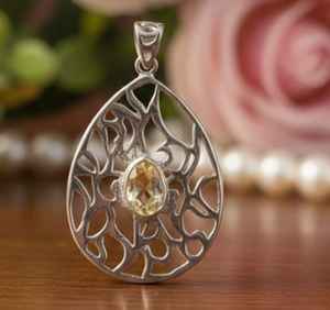 สร้อยคอและจี้แฟชั่นสำหรับผู้หญิงจี้เงินอัญมณีตัวเลขสไตล์ทางศาสนาสีเงินเยอรมัน - Product Image 1