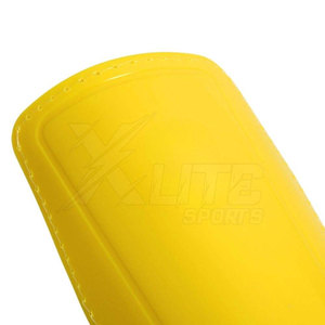 Protège-tibias de football en EVA de qualité supérieure pour adultes, légers, protection professionnelle, conçus pour un ajustement confortable, utilisation quotidienne en entraînement - Product Image 4