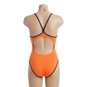 Maillot de bain une pièce pour femmes, orange, coupe ajustée, dos nu, fabricant de maillots de bain - Product Image 3