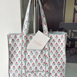 Sac fourre-tout en coton pour femme avec design ouvert lavable, style intemporel et épuré pour un usage quotidien et en voyage, cadeau de Noël - Product Image 4