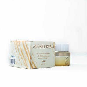 Crema Facial de Noche Dr. Do 30ml con Retinol, Camelia, Vitamina C y Glicerina, Hidratante Antiedad para Todo Tipo de Piel - Product Image 4