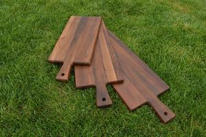 Planche à découper rectangulaire en bois d'acacia naturel de qualité supérieure, faite à la main, durable, passe au lave-vaisselle, pour la préparation des aliments, épaisseur 1,2 cm - Product Image 5