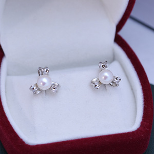 Pendientes de Plata de Ley S925 con Perlas de Agua Dulce de 6-7 mm, Blancas, de Luz Intensa, Casi Impecables, Estilo Circular Simple para Mujer - Product Image 1