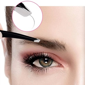 Pinzas para Cejas de Acero Inoxidable con Punta Puntiaguda, Reutilizables, Ligeras, Diseño Moderno, para un Acabado Preciso, Profesional - Product Image 4