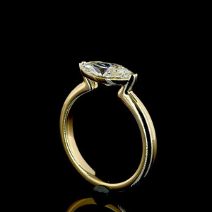 Anillo de Compromiso Solitario con Diamante Cultivado en Laboratorio con Corte Marquesa Certificado por IGI, Oro de 10K, 14K, 18K, Plata 925, 935, para Aniversario o Fiesta - Product Image 4
