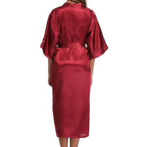 Robes de nuit élégantes en satin thermique coupe ajustée avec option logo frontal, manches courtes, couleur unie - Product Image 3