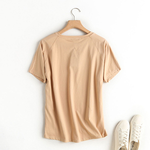 เสื้อยืดแขนสั้นคอกลมสีพื้นลำลองสำหรับผู้หญิง ทรงหลวม ผ้าถัก 100% คอตตอน ระบายอากาศได้ดี เหมาะสำหรับฤดูใบไม้ผลิและฤดูร้อน - Product Image 3
