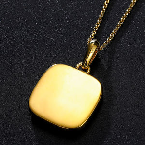 Collar con Colgante de Estrella Chapado en Oro de 18K con Incrustaciones de Cristal, Estilo Clásico Unisex, Joyería de Regalo - Product Image 3