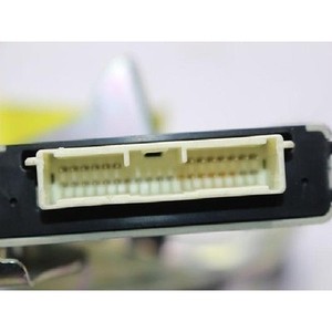ECUs y Módulos de Computación Usados LS 8994050070 - Product Image 6