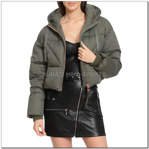 Veste matelassée imperméable personnalisée pour femme, manteau d'hiver rembourré de style designer, en nylon, pour l'extérieur - Product Image 3