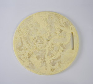 Tabla de Quesos Redonda de Resina con Aspecto de Mármol Blanco, Bandeja para Charcutería de 10 Pulgadas, Plato para Servir Hecho a Mano para Restaurantes - Product Image 3