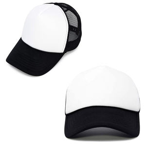 Casquette Trucker en Maille Noire/Blanche en Gros, Casquette de Baseball Snapback Personnalisable avec Logo, Réglable et Respirante, Vendeur en Gros USA, Royaume-Uni, Europe - Product Image 1